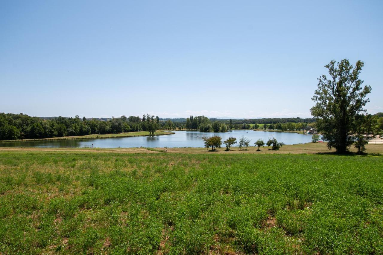 La Villa Face Au Lac Saramon Buitenkant foto